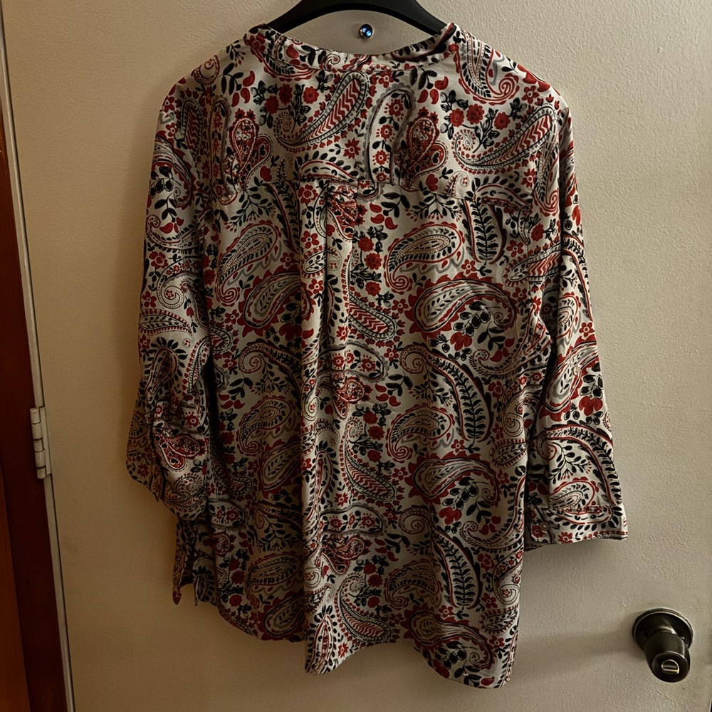 Paisley Print Women's Top - Picture 2 of 3